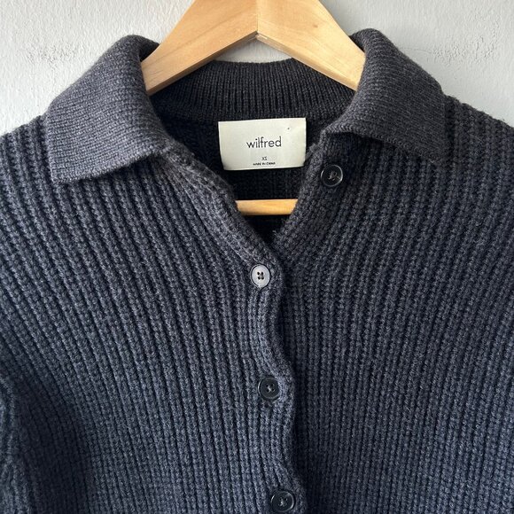 Aritzia Wilfred Next Door Sweater 100% Merino Wool Collared Cardigan Gray SizeXS - Picture 9 of 12